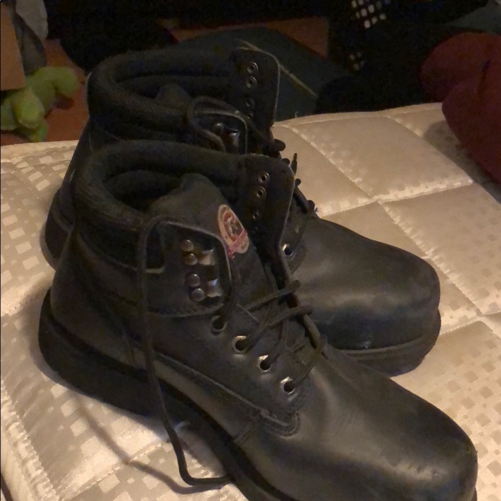 steel toe boots